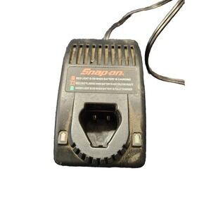 Snap-On Model CTC572 7.2 Volt Class 2 Battery Charger Working